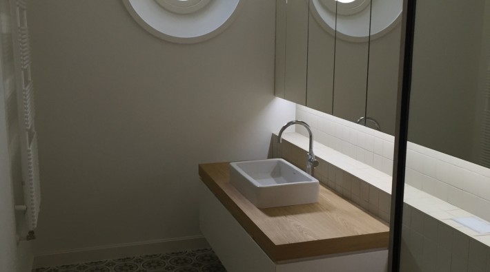 Salle de Bains Luxemboug meubles+miroir